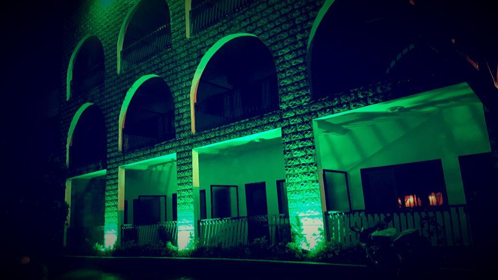 Riviera Taouyah Hotel Conakry Ngoại thất bức ảnh