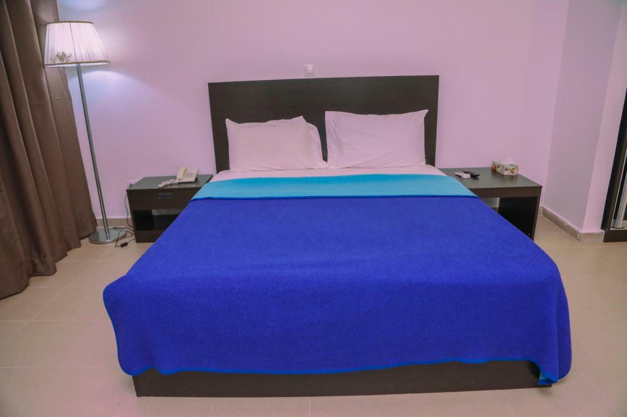 Riviera Taouyah Hotel Conakry Ngoại thất bức ảnh